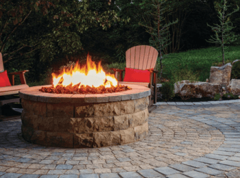 Outdoor Kitchens & Firepits